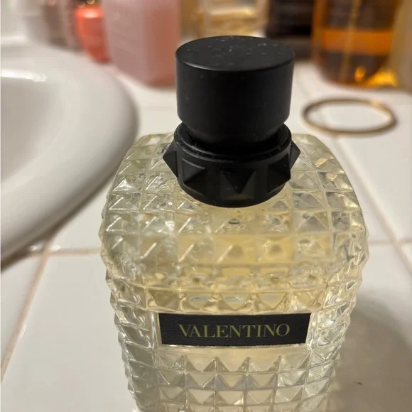 Valentino Women’s Body Wash - Gold and Black